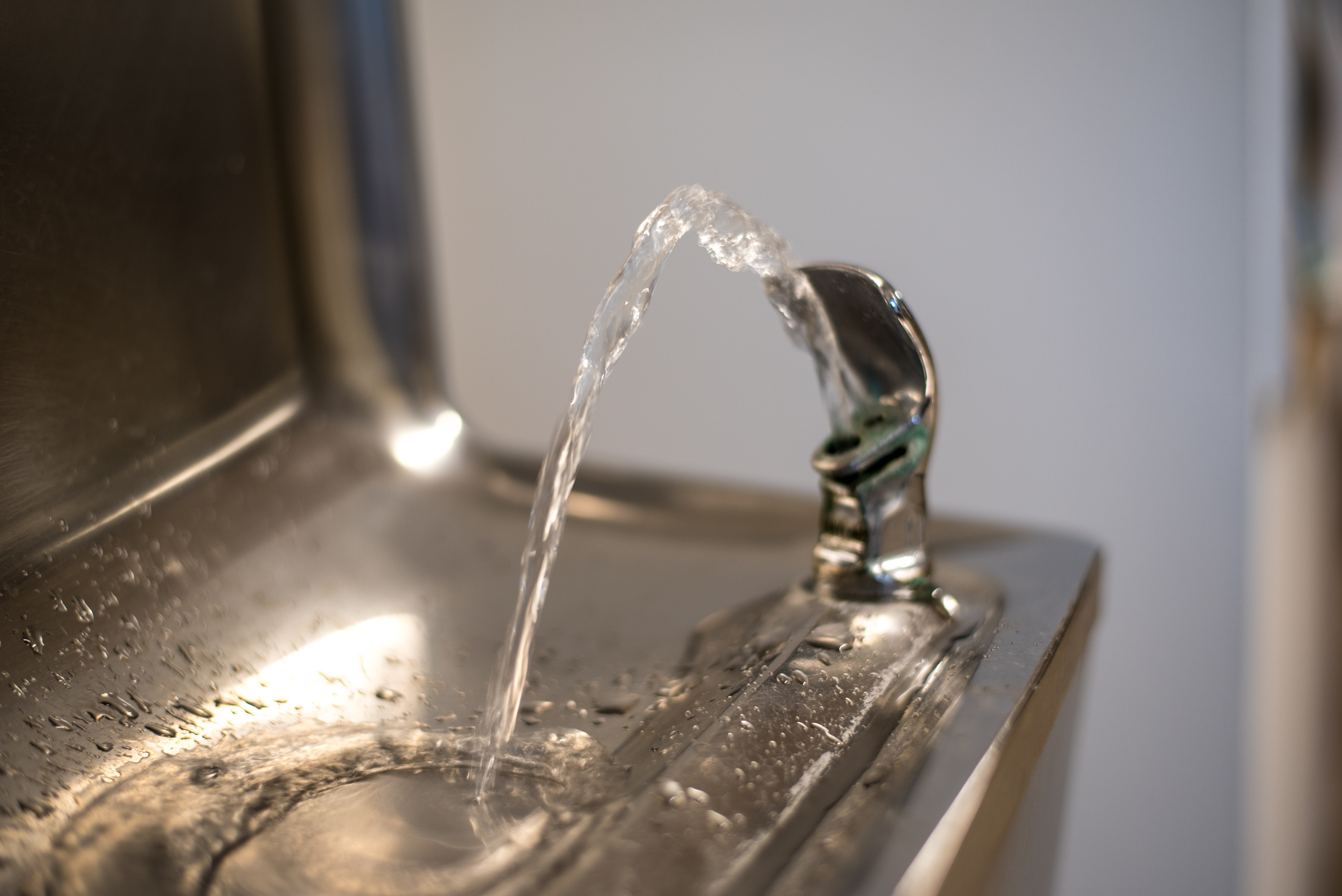 Drinking fountain