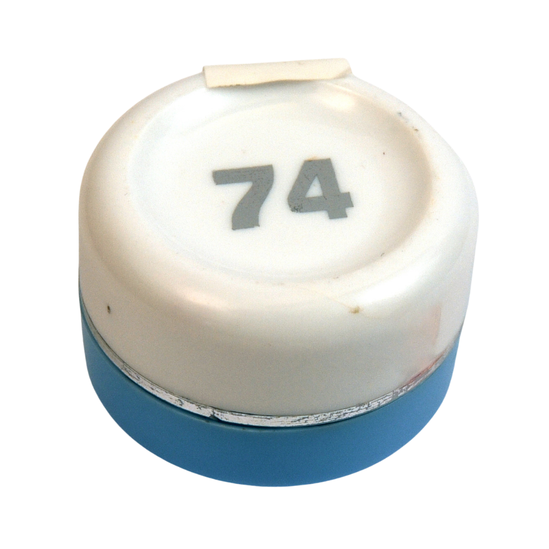 74 cream
