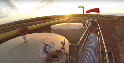 Oil and gas tank platform Oil and gas tank platform